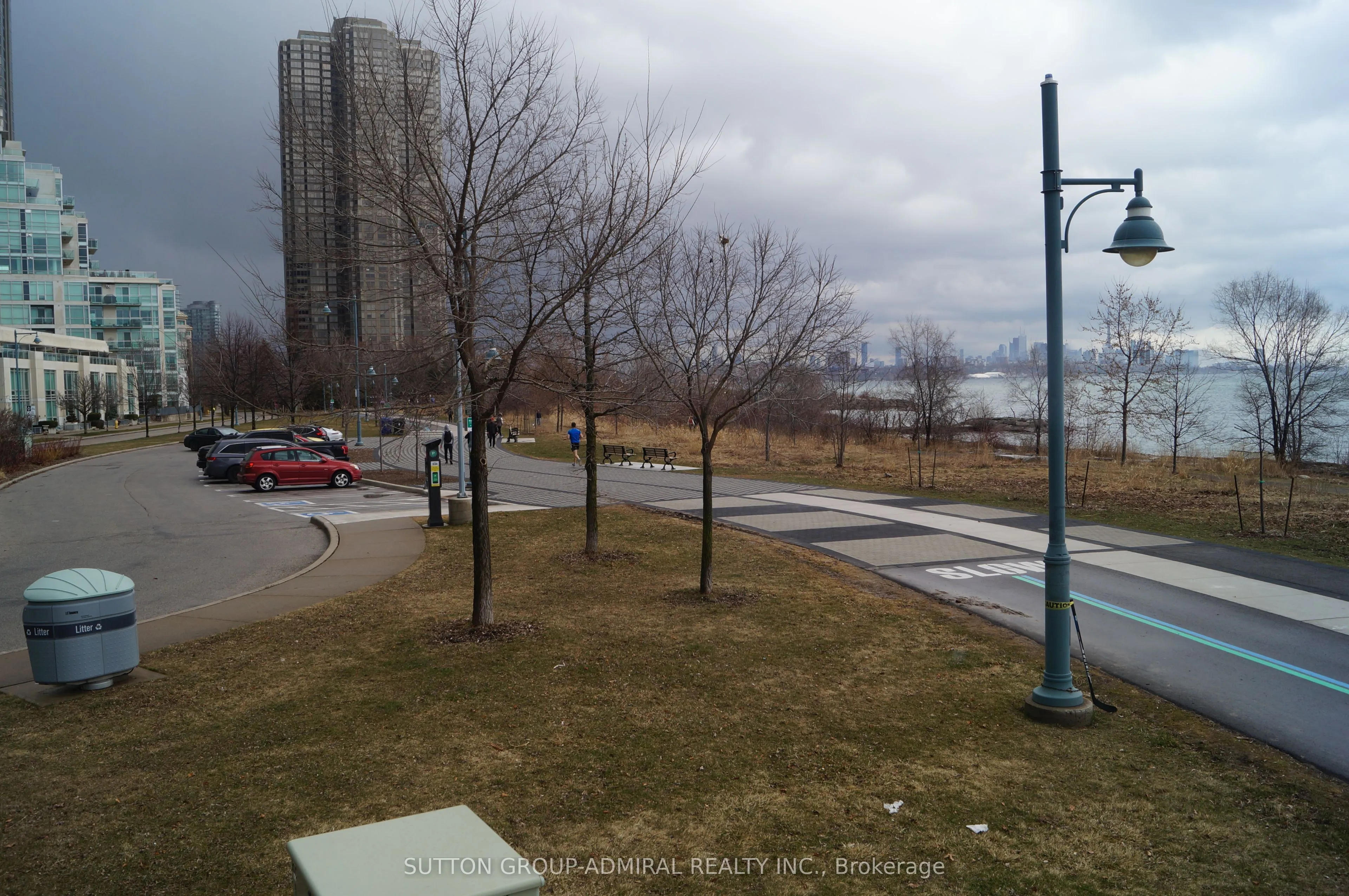 Property For Lease | W13732532