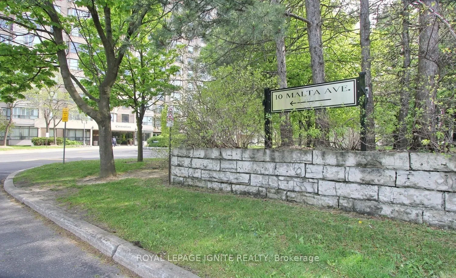 Property For Sale | W13732662