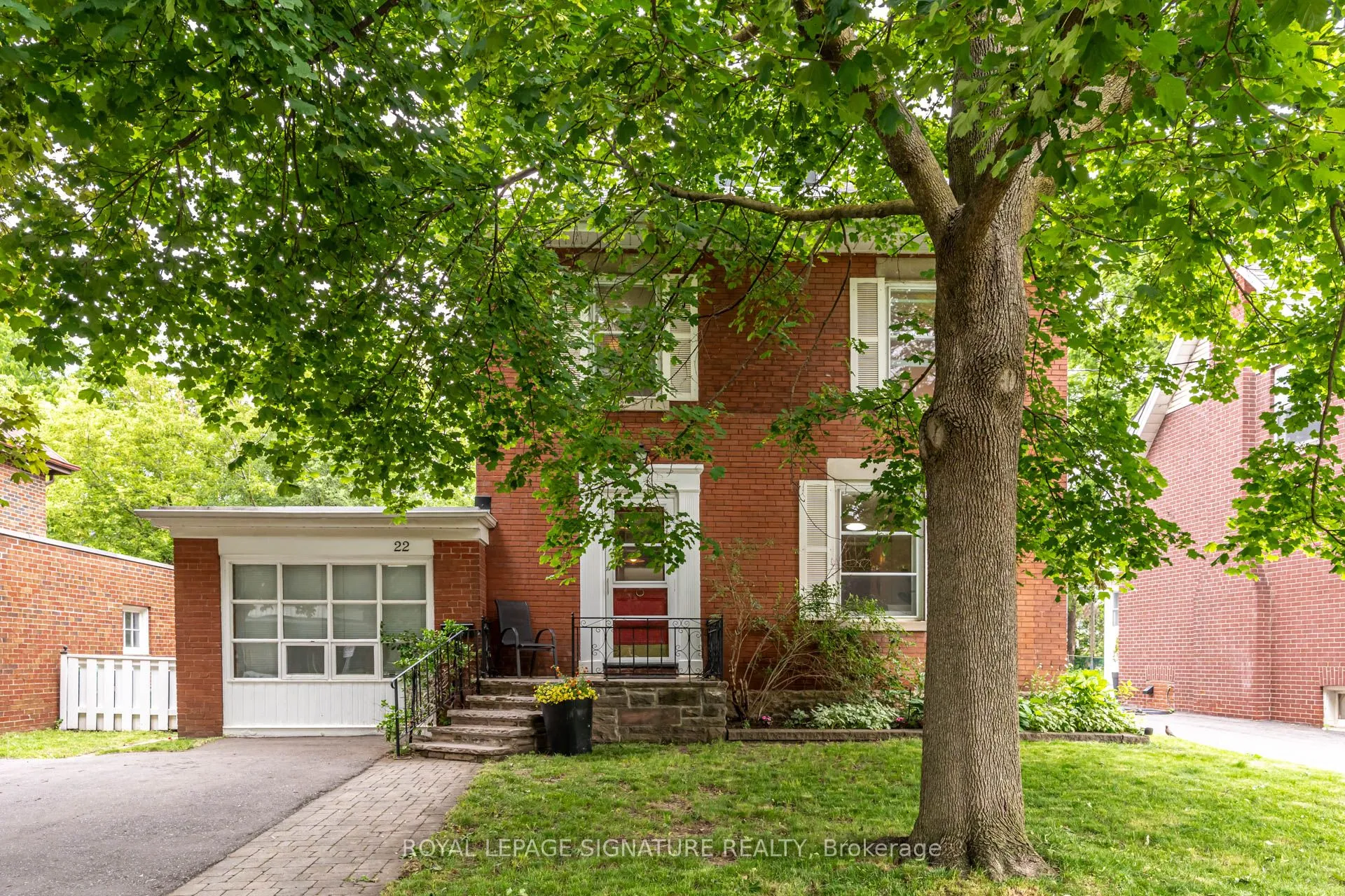 Detached Home For Sale | W13732672
