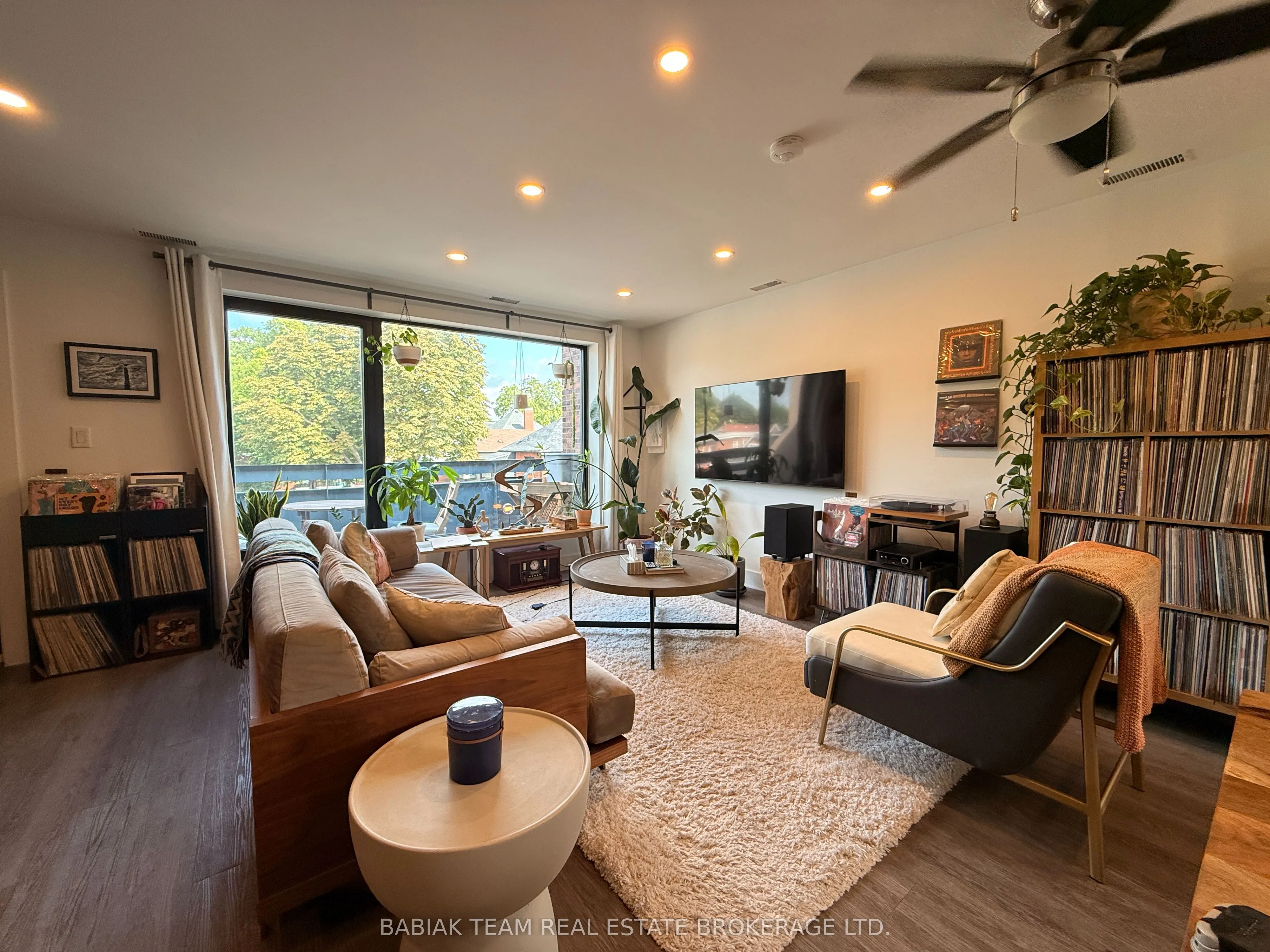 Cottage For Lease | W13732684