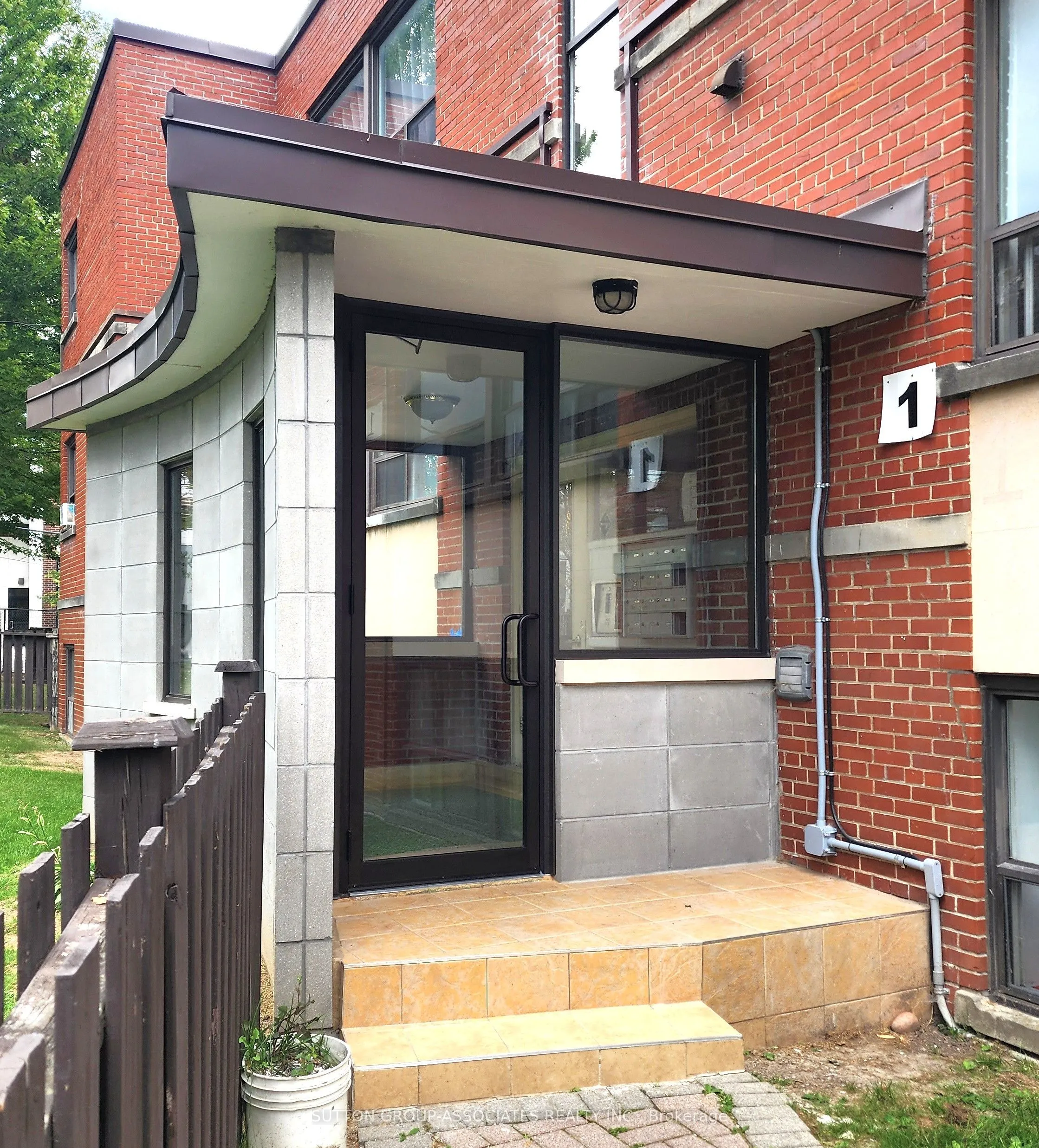 Multiplex For Lease | W13733214