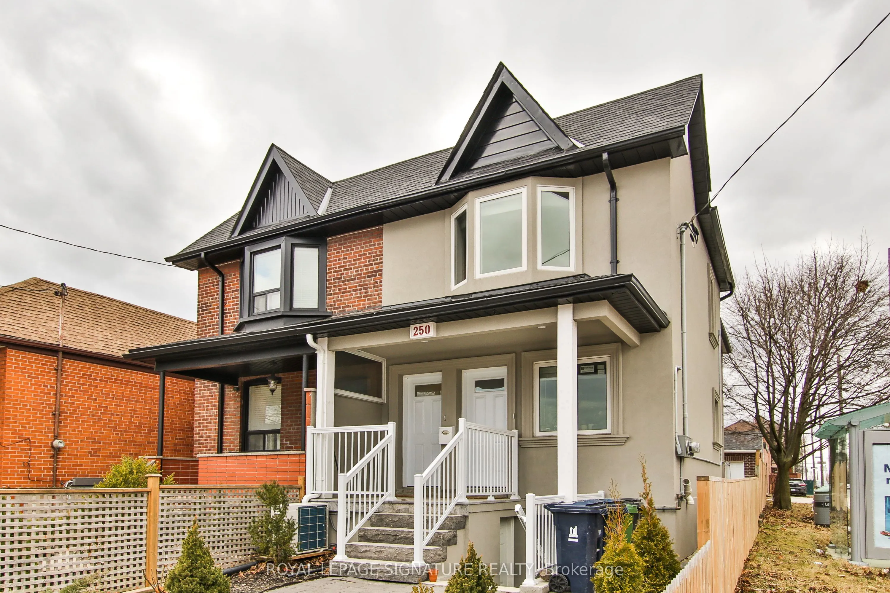 Detached Home For Lease | W13734590