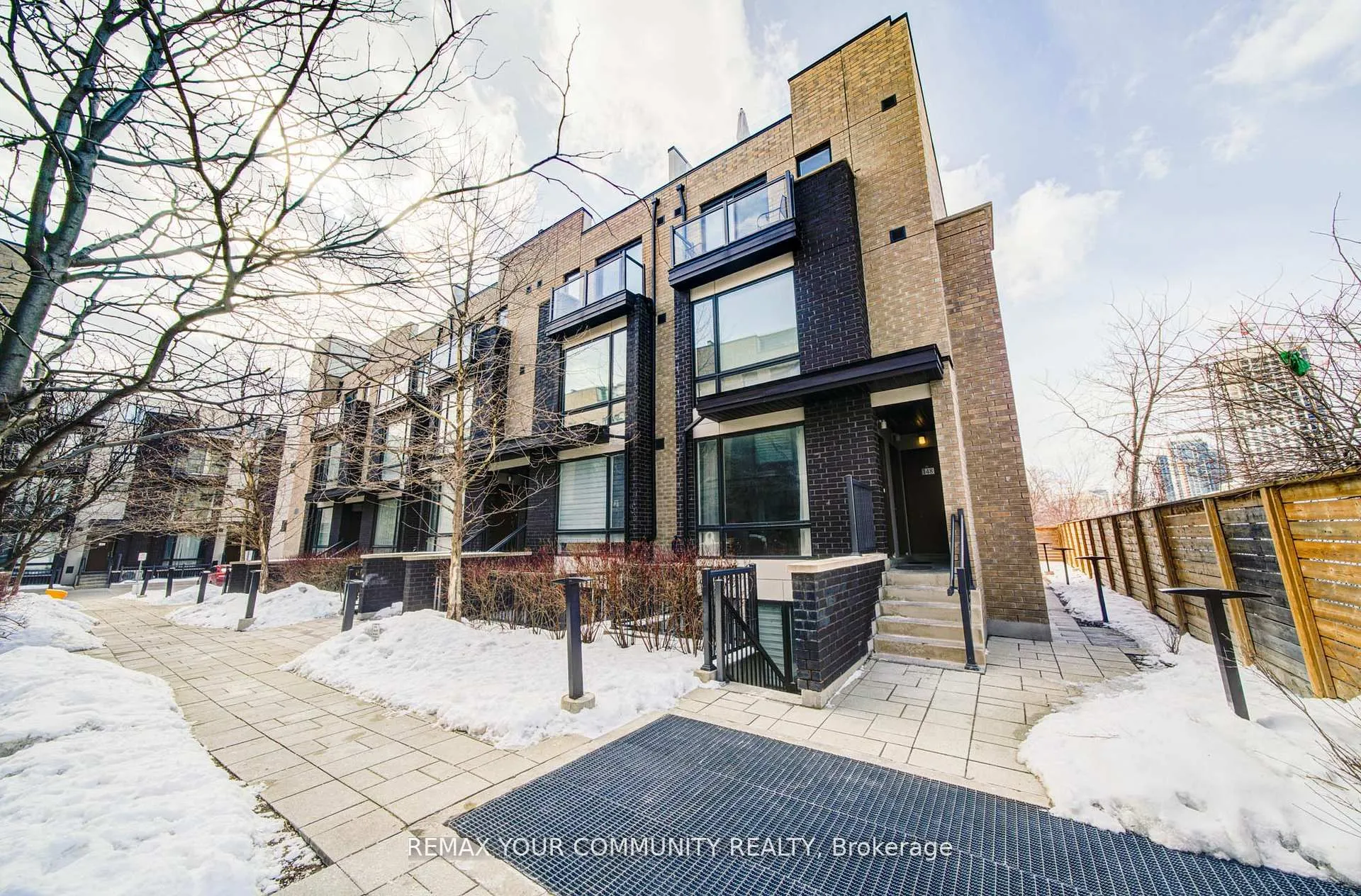 Property For Sale | W13735364