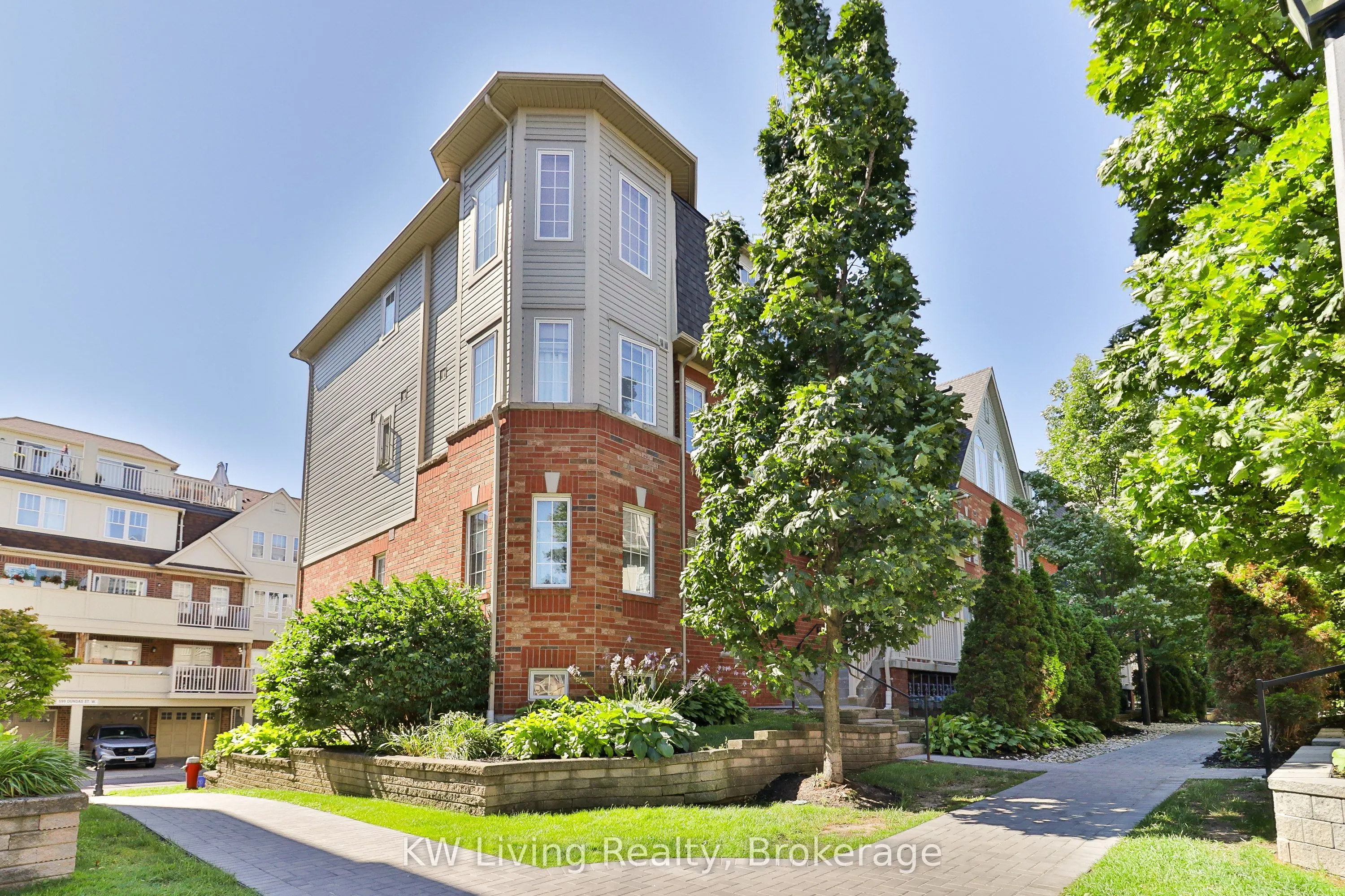 Property For Sale | W13735628