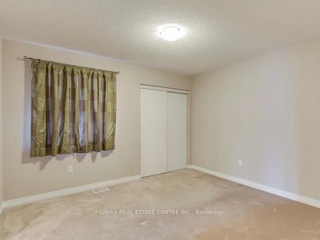 Detached Home For Lease | W13736022