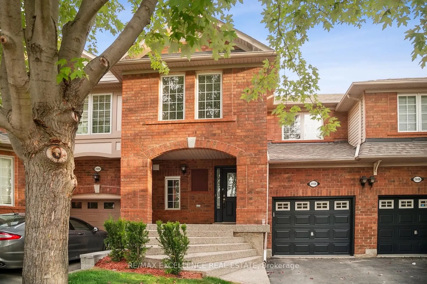 Property For Lease | W13736088