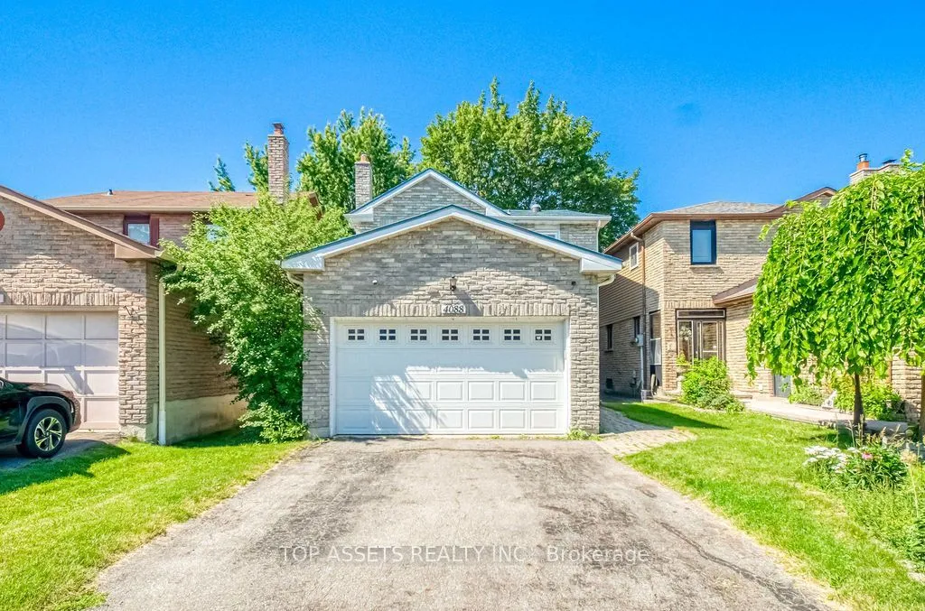 Detached Home For Lease | W13736368
