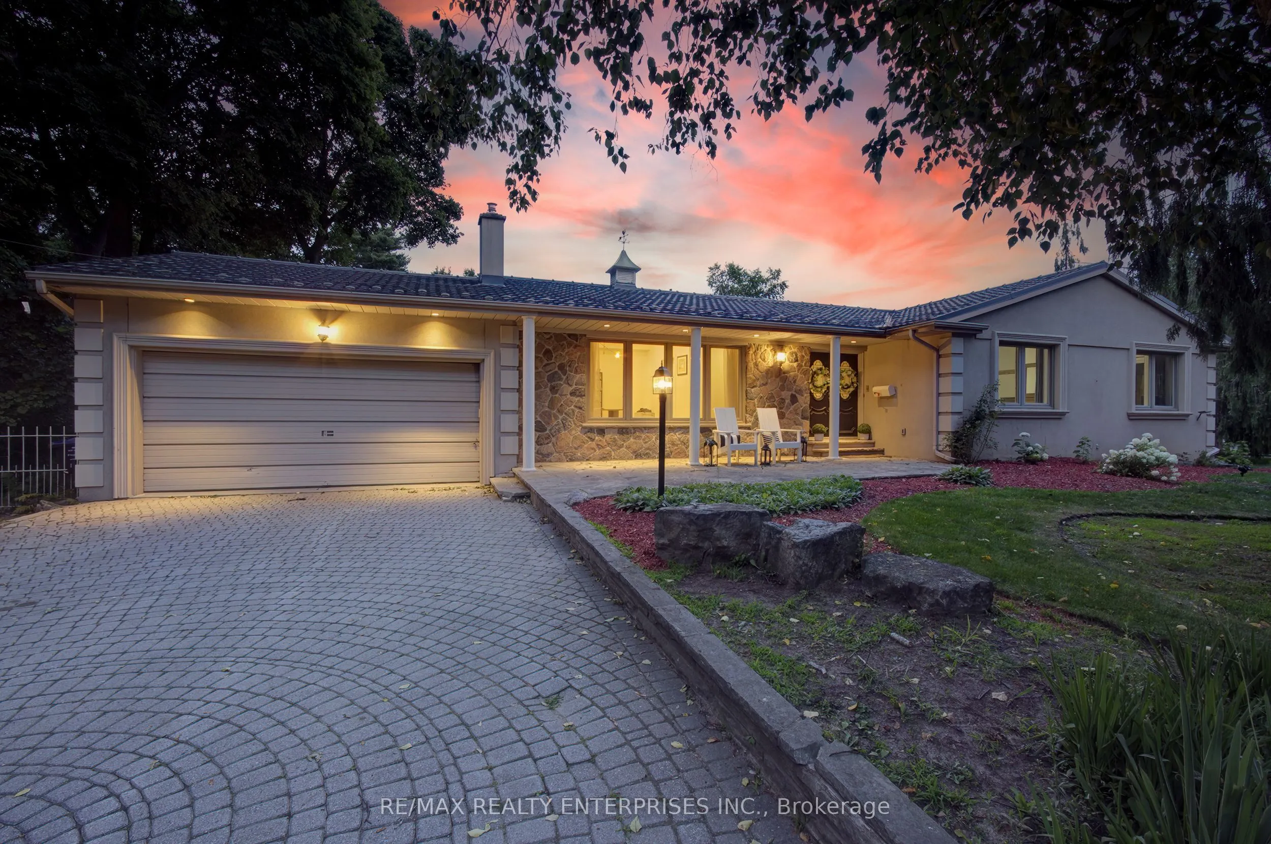 Detached Home For Sale | W13736404