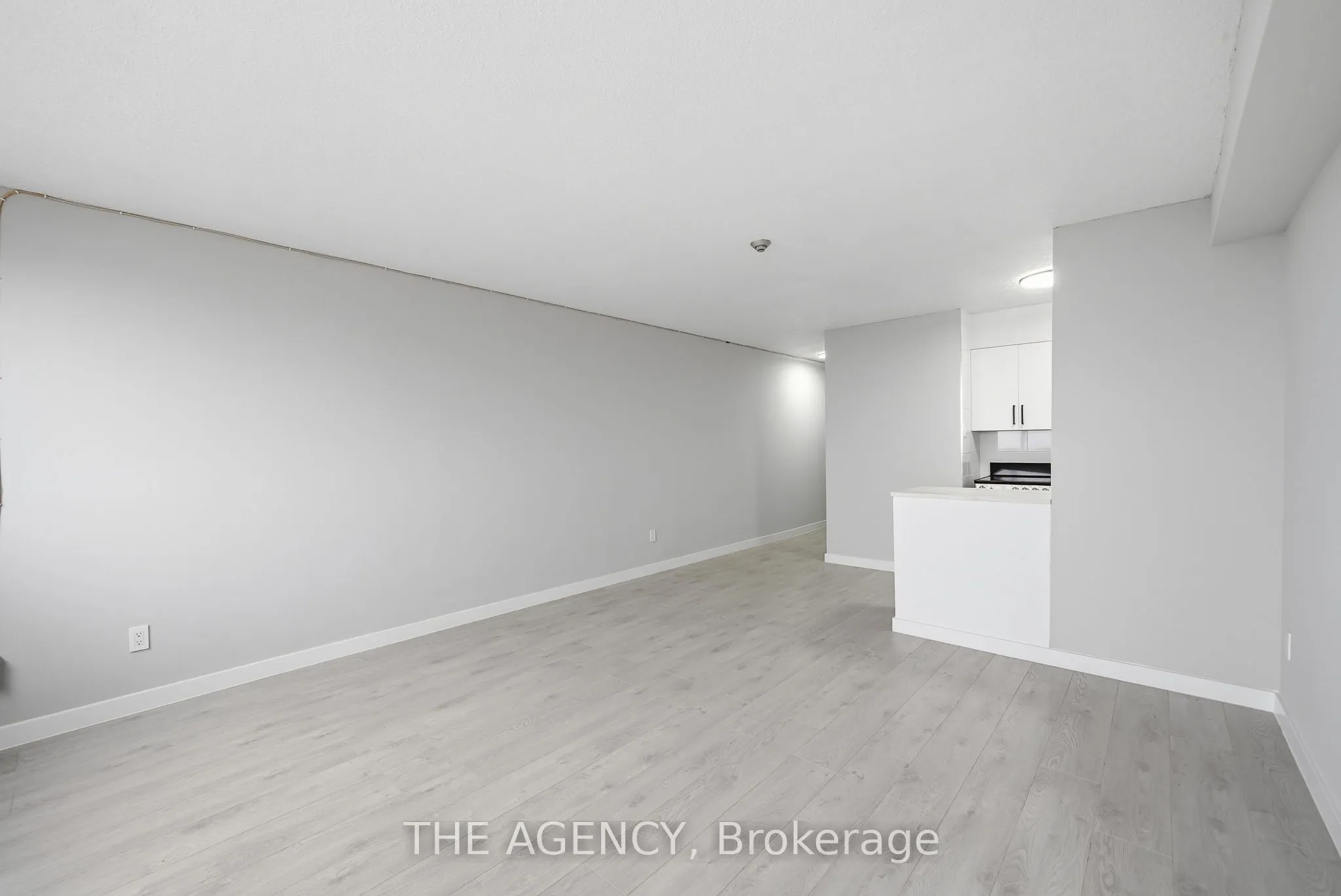 Property For Lease | W13736646