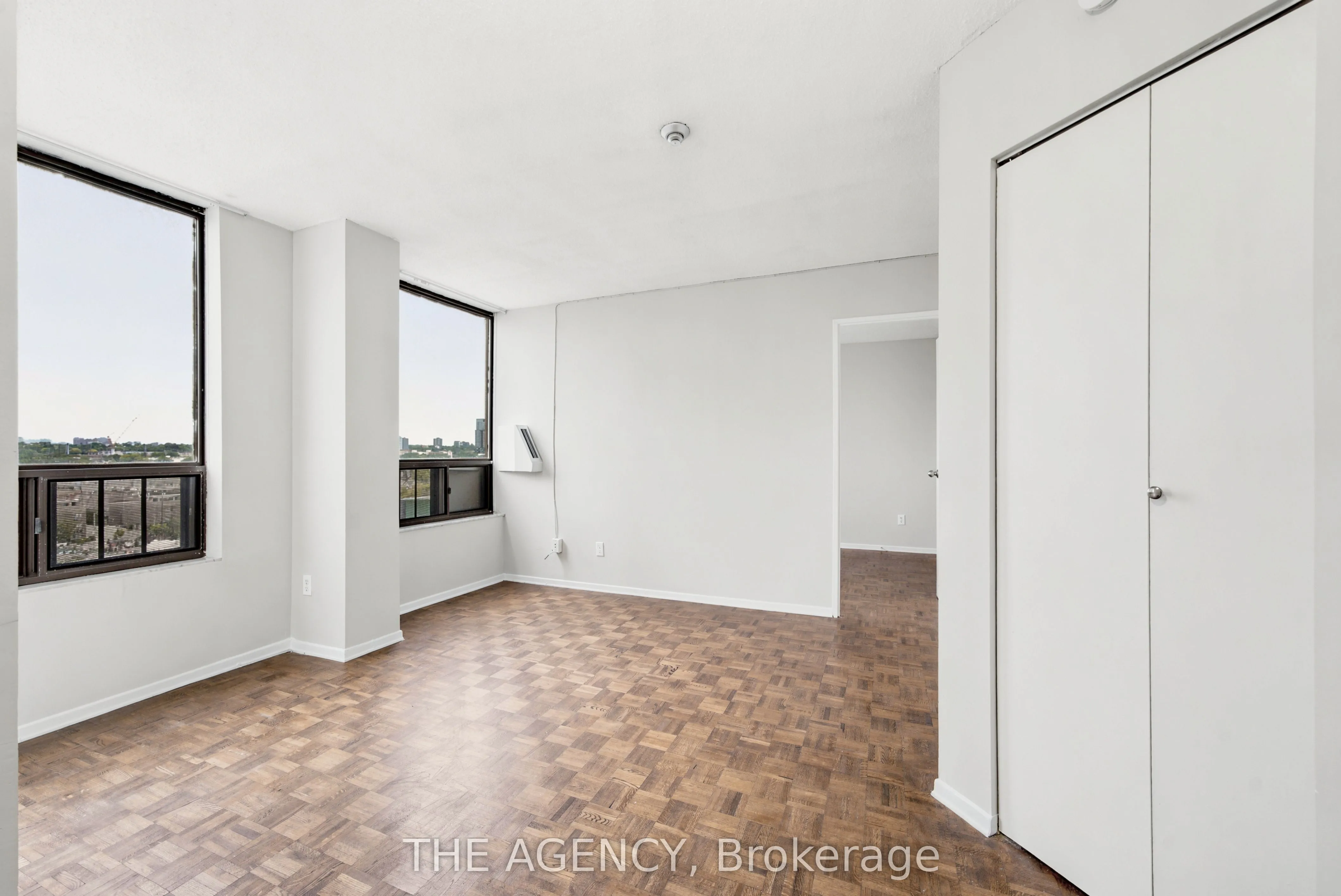Property For Lease | W13736656