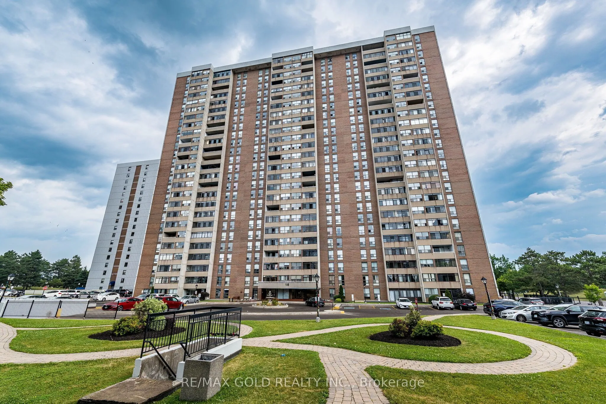 Property For Sale | W13736786