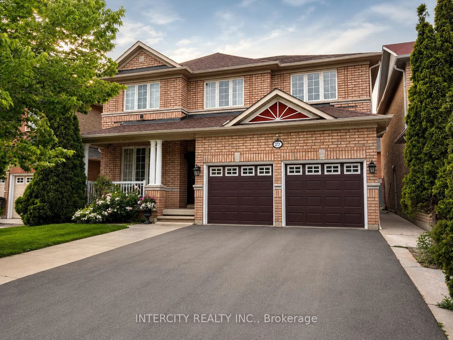 Detached Home For Sale | W13736794