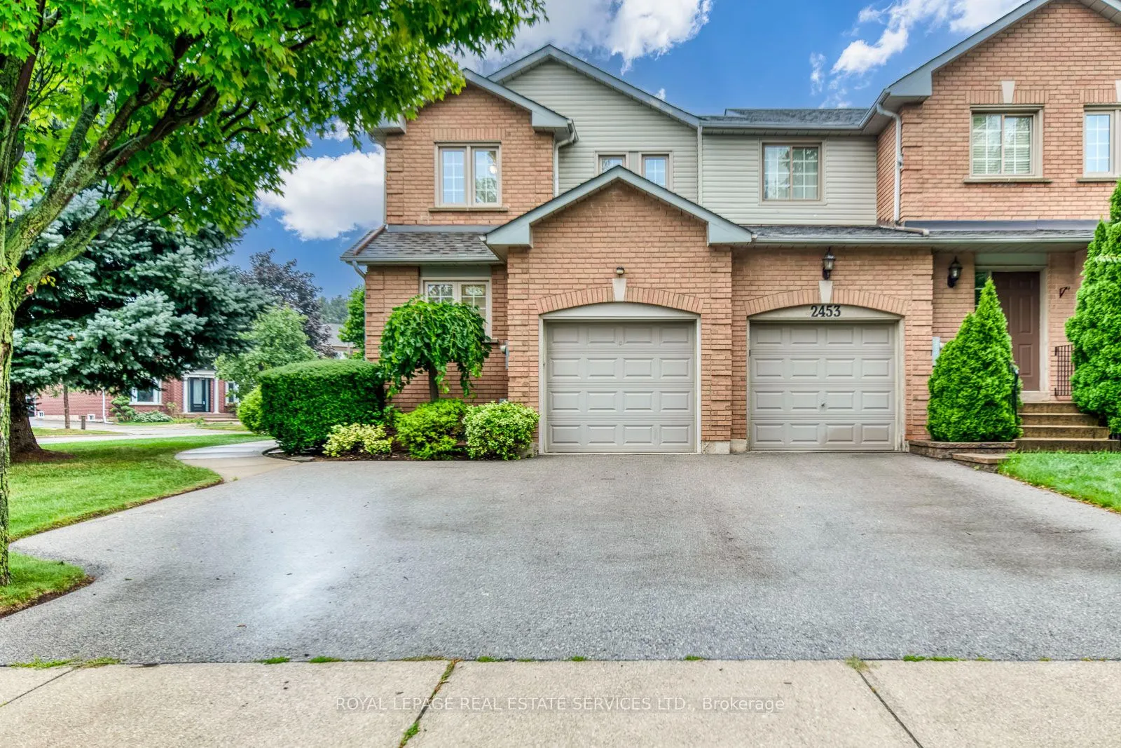 Property For Sale | W13737090