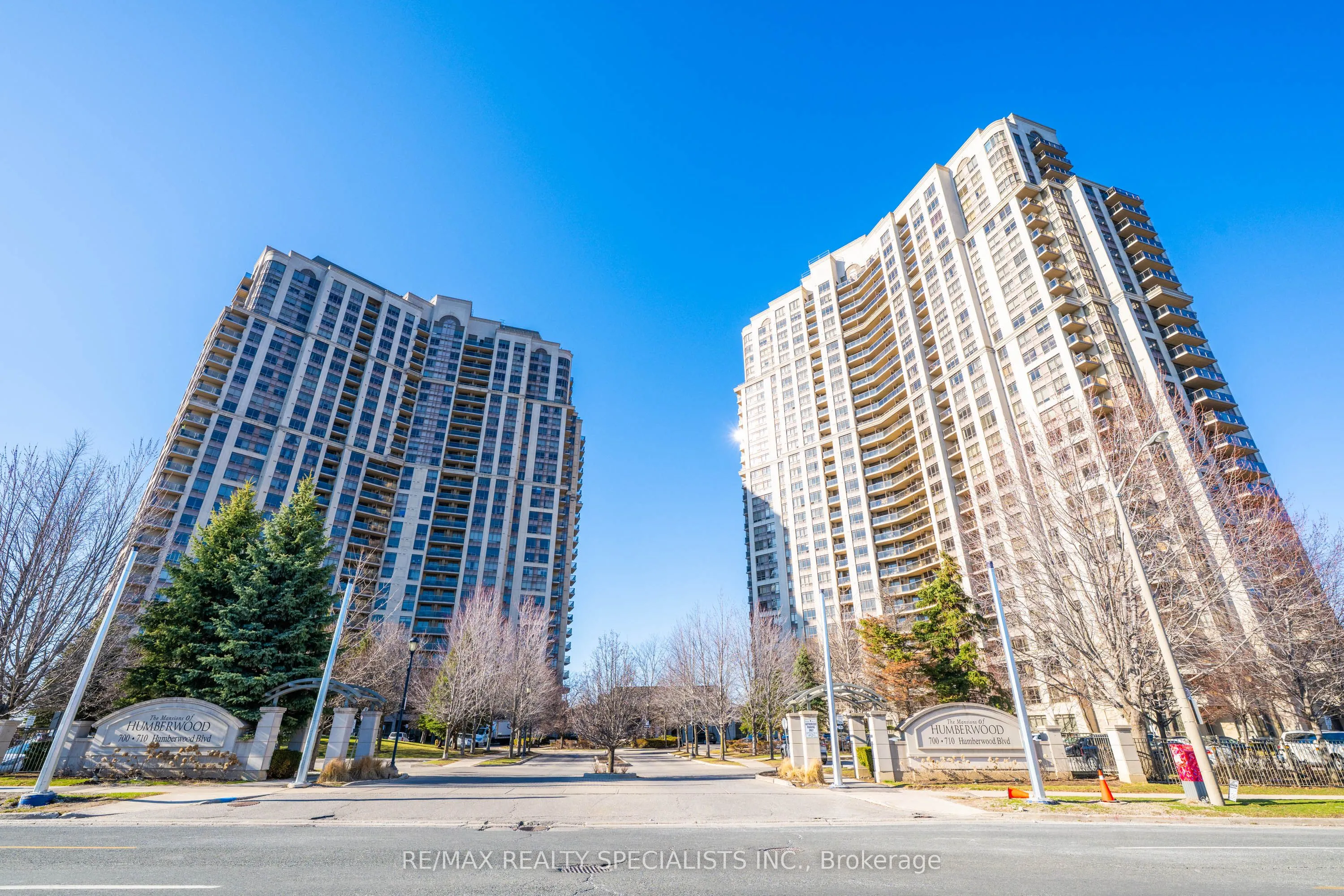 Property For Sale | W13738130