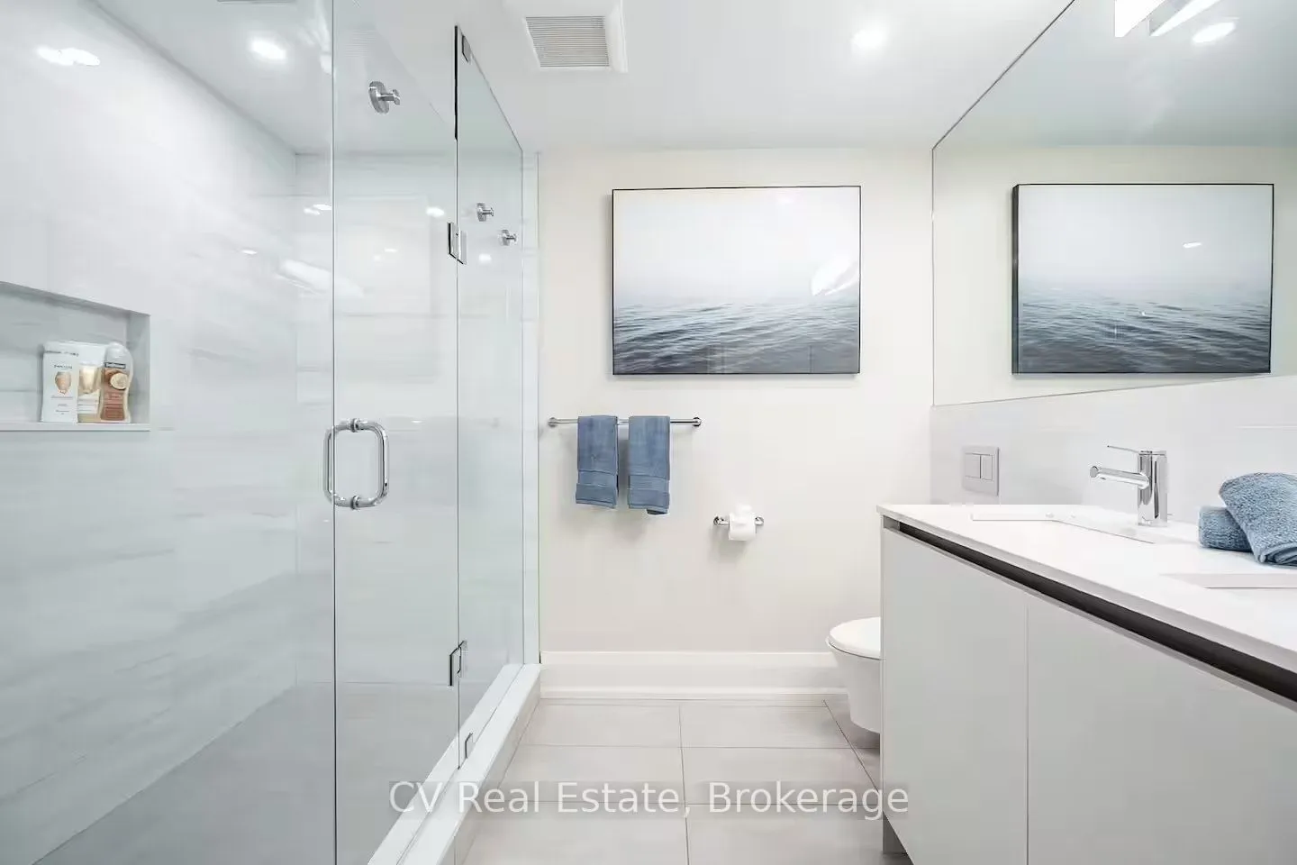 Detached Home For Lease | W13738580