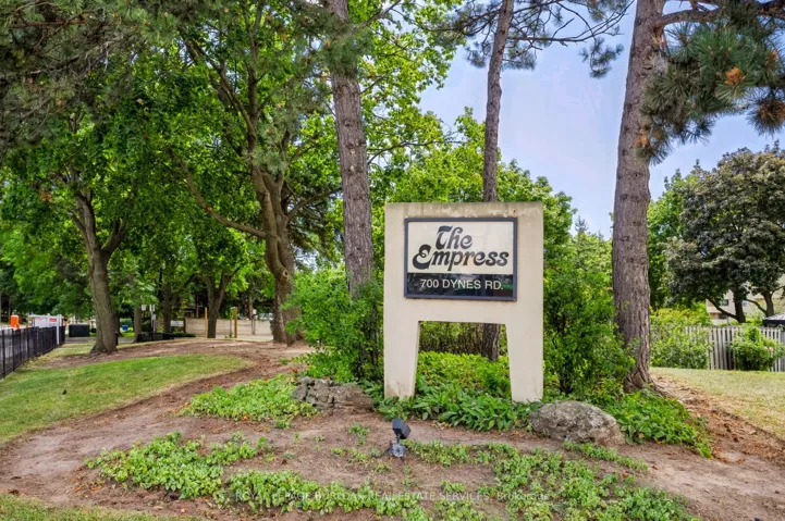 700 Dynes Road, Burlington, ON L7N 3M2