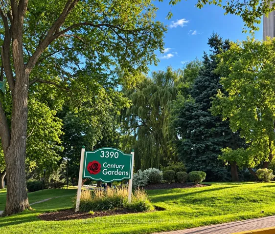 3390 Weston Road, Toronto W05, ON M9M 2X3