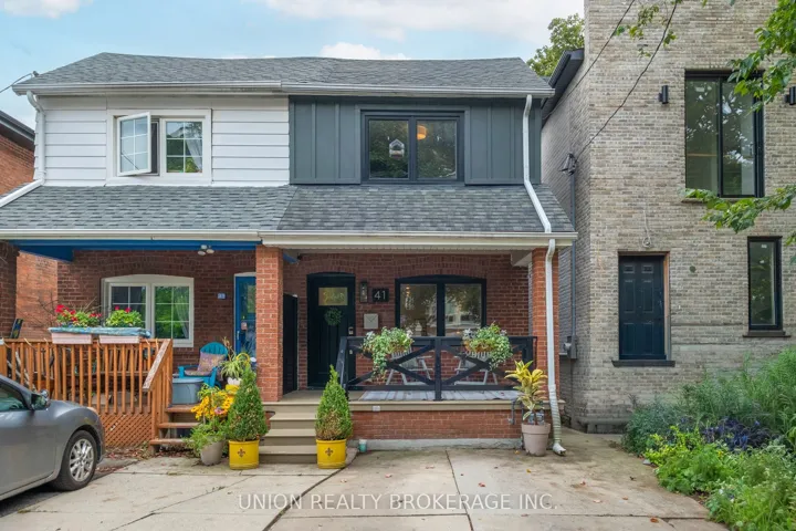 Fantastic turn-key home!