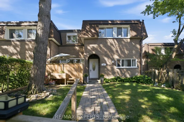 30 Tandridge Crescent, Toronto W10, ON M9W 2P2