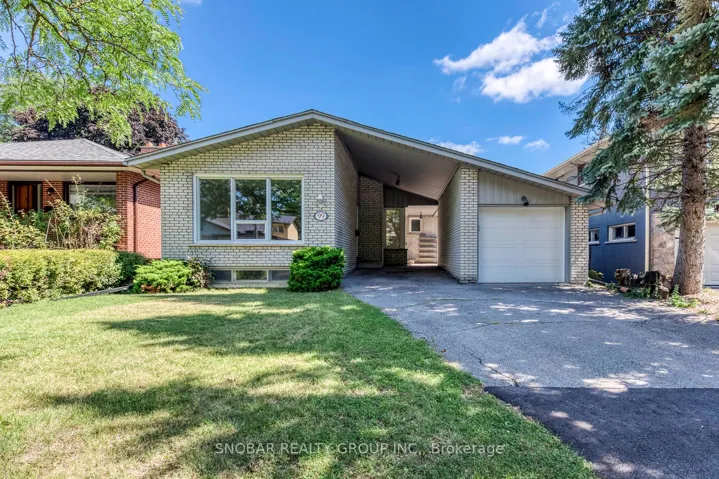 99 Sun Row Drive, Toronto W09, ON M9P 3J3