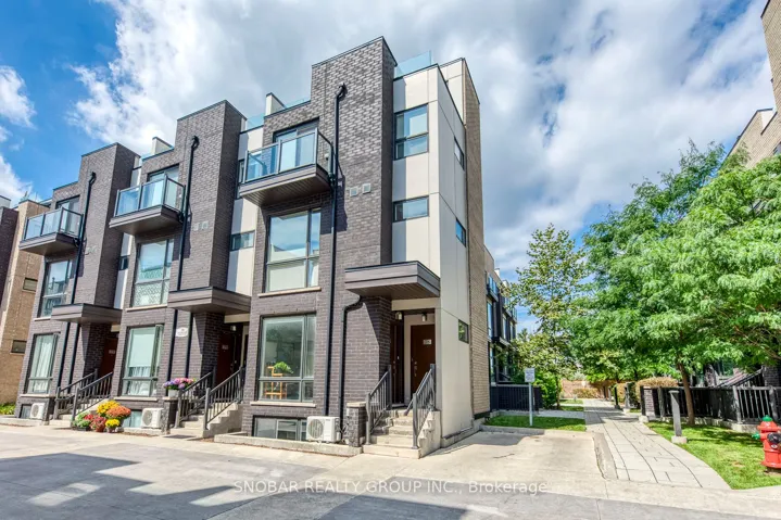 30 Fieldway Road, Toronto W08, ON M8Z 0E3