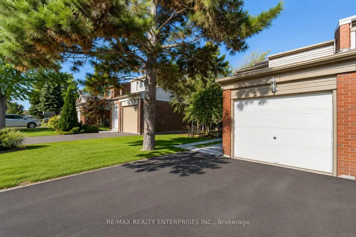 3446 Ash Row N Crescent, Mississauga, ON L5L 1K4