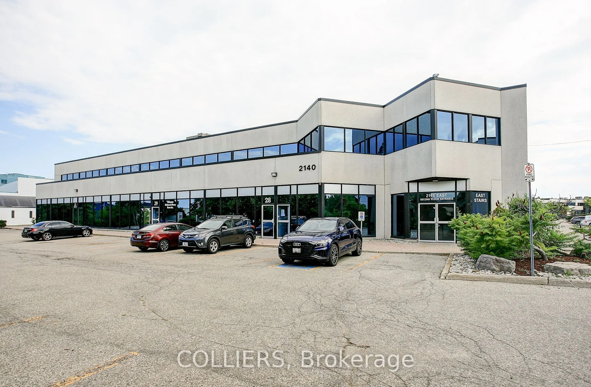 Office For Lease | W8031424