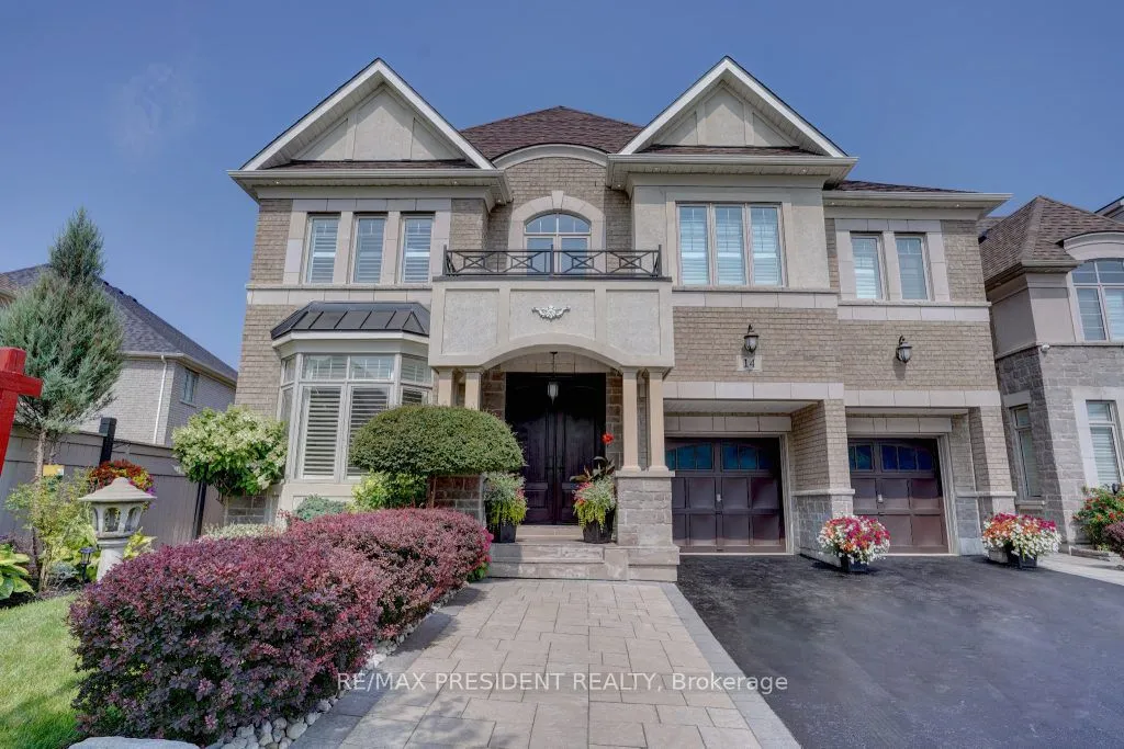 Detached Home For Sale | W9053981