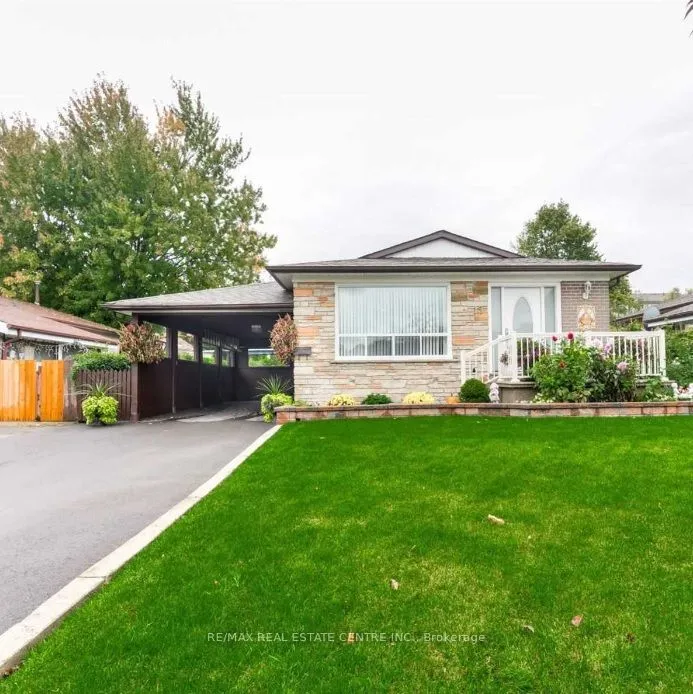 Detached Home For Lease | W9074863