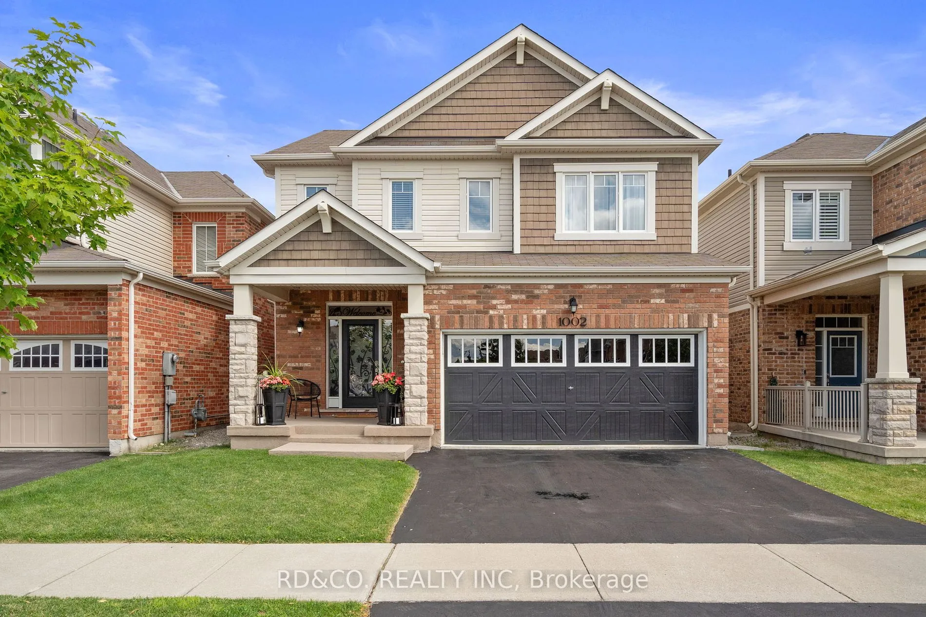 Detached Home For Sale | W9112983