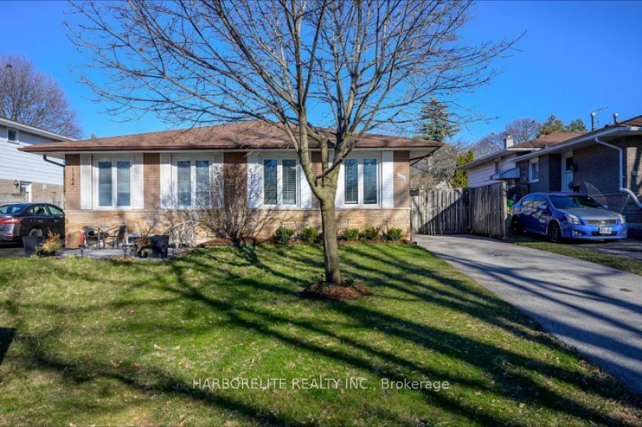 Detached Home For Lease | W9229270