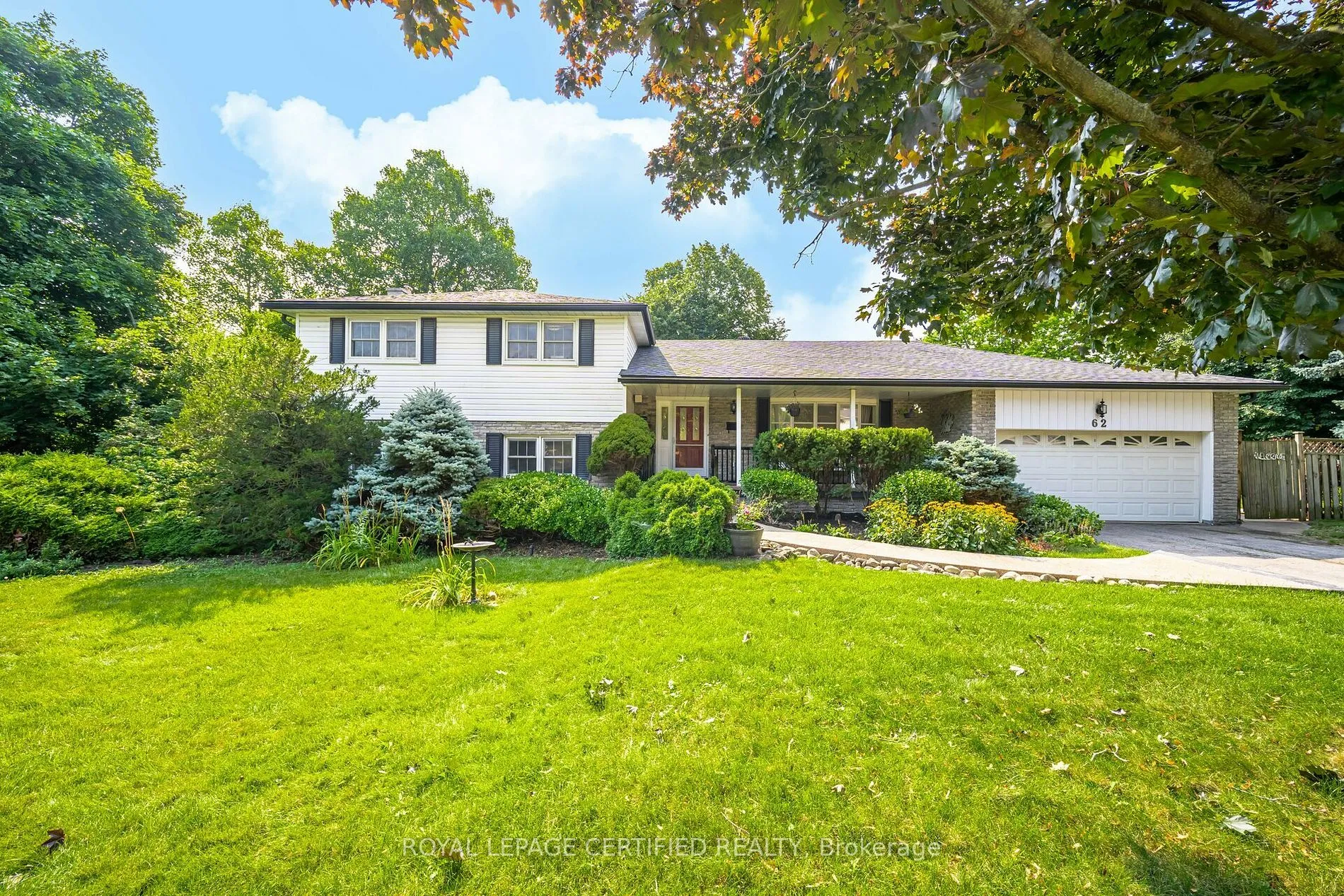 Detached Home For Sale | W9235530