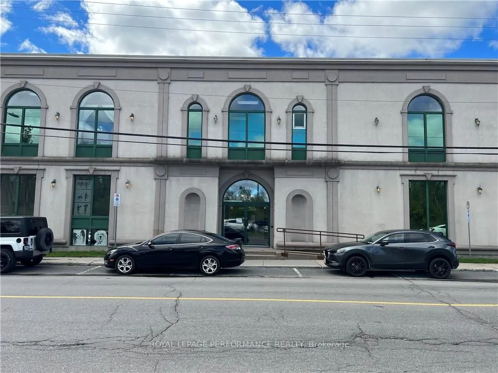 Office For Lease | X10402479