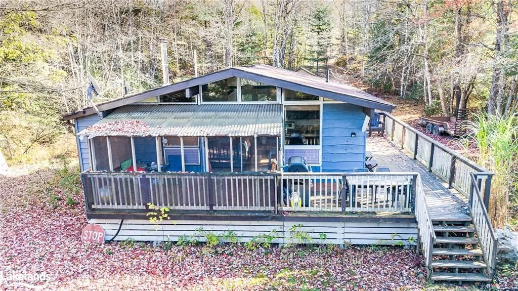 Detached Home For Sale | X10438174