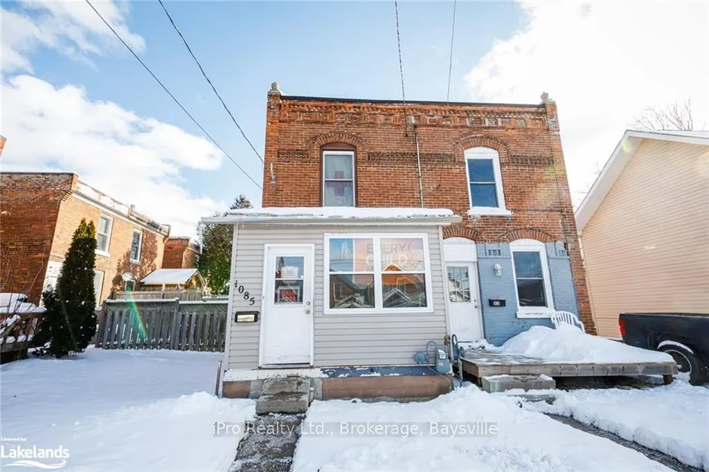 Semi-Detached Home For Sale | X10438989