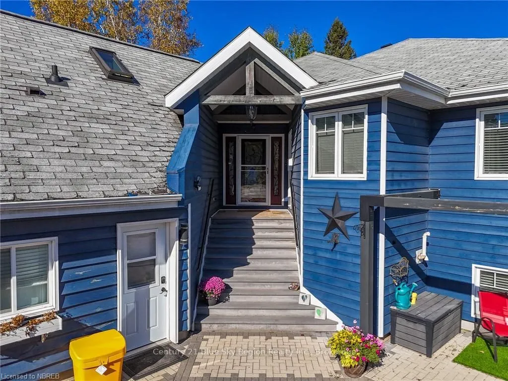 Detached Home For Sale | X10707995