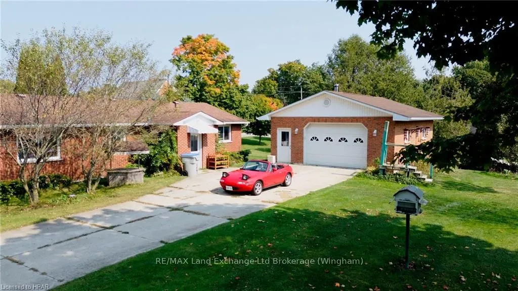 Detached Home For Sale | X10781205