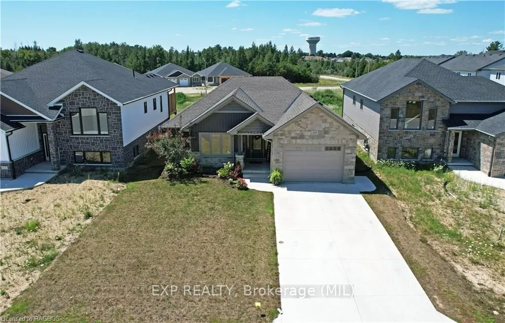 Detached Home For Sale | X10845616