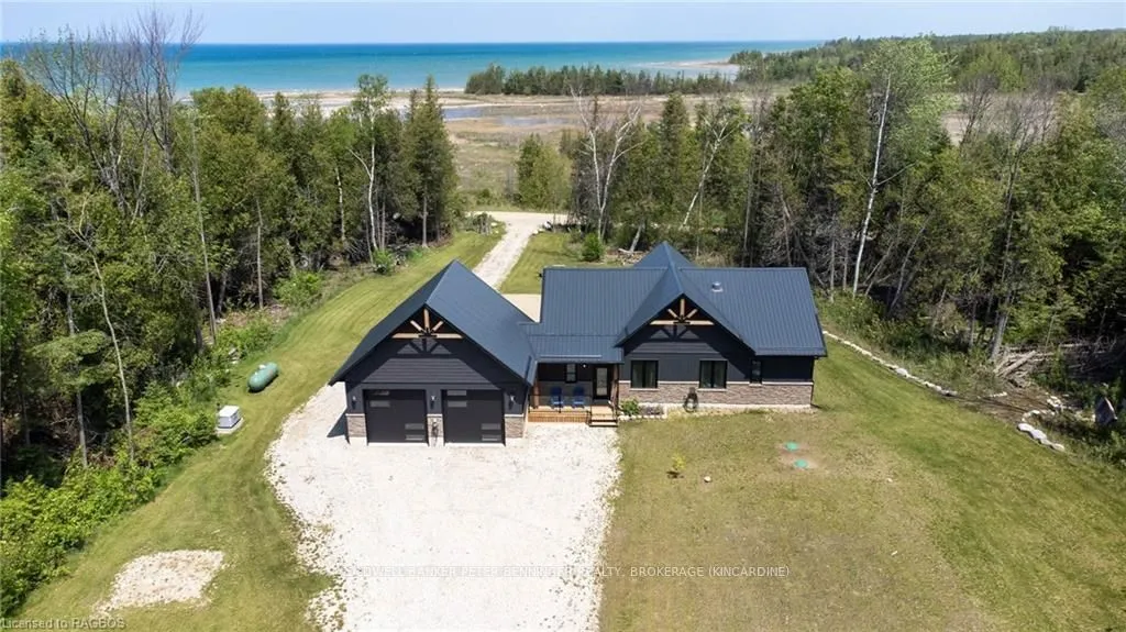 Detached Home For Sale | X10846965