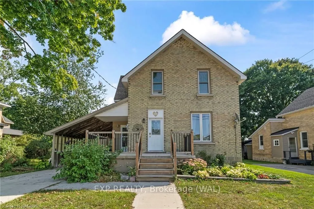 Detached Home For Sale | X10848233