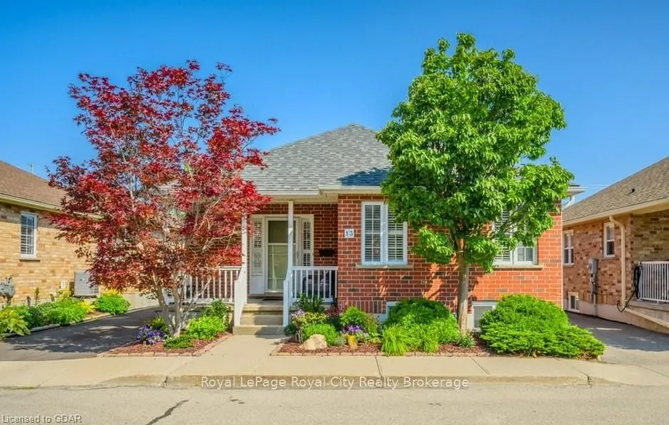 Detached Home For Sale | X10875414