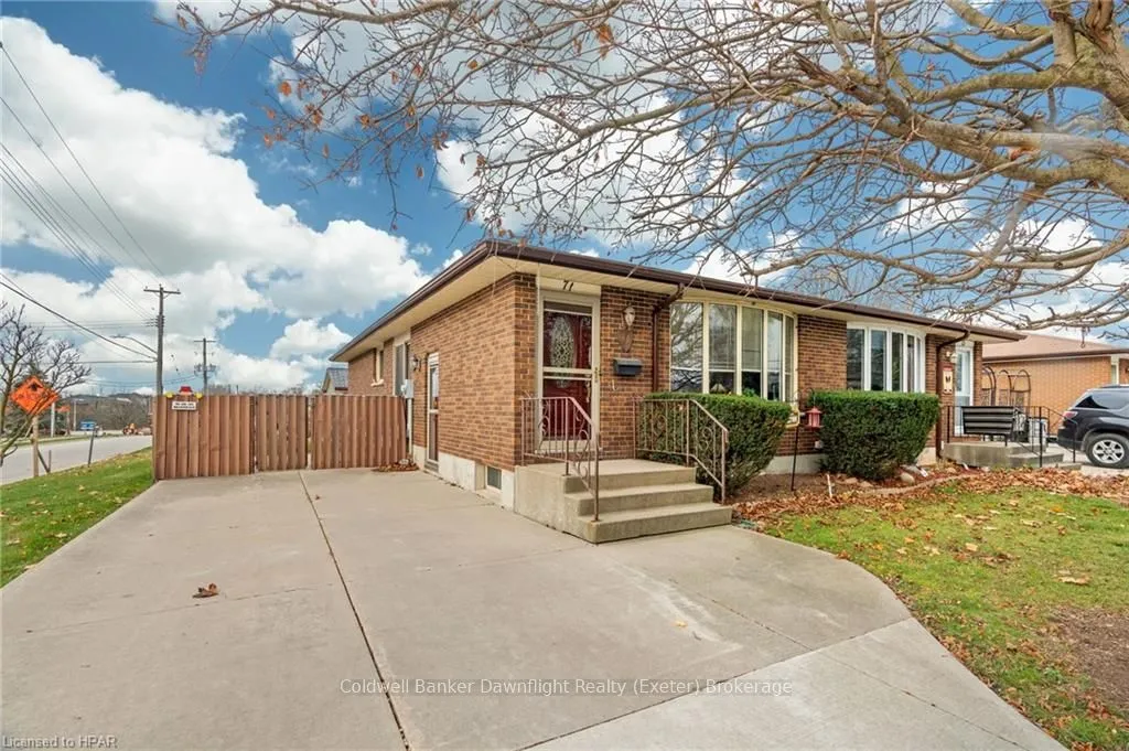 Semi-Detached Home For Sale | X11822816