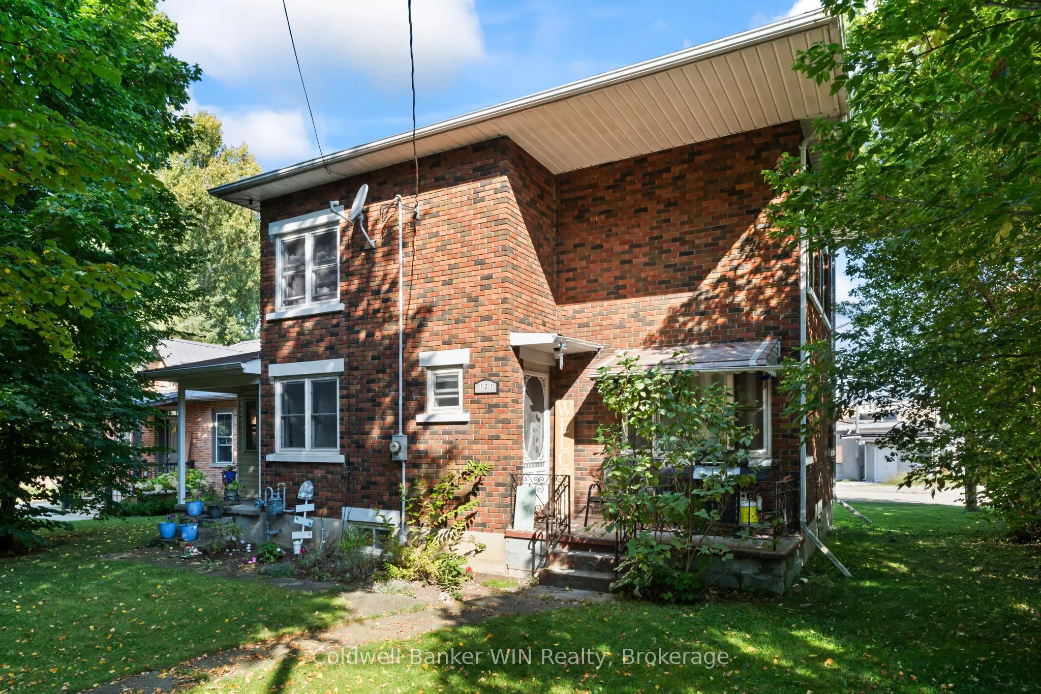 Detached Home For Sale | X11886827