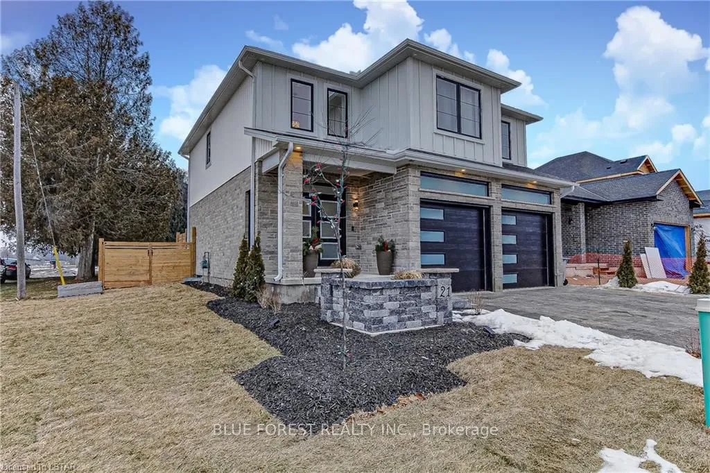 Detached Home For Sale | X12089805