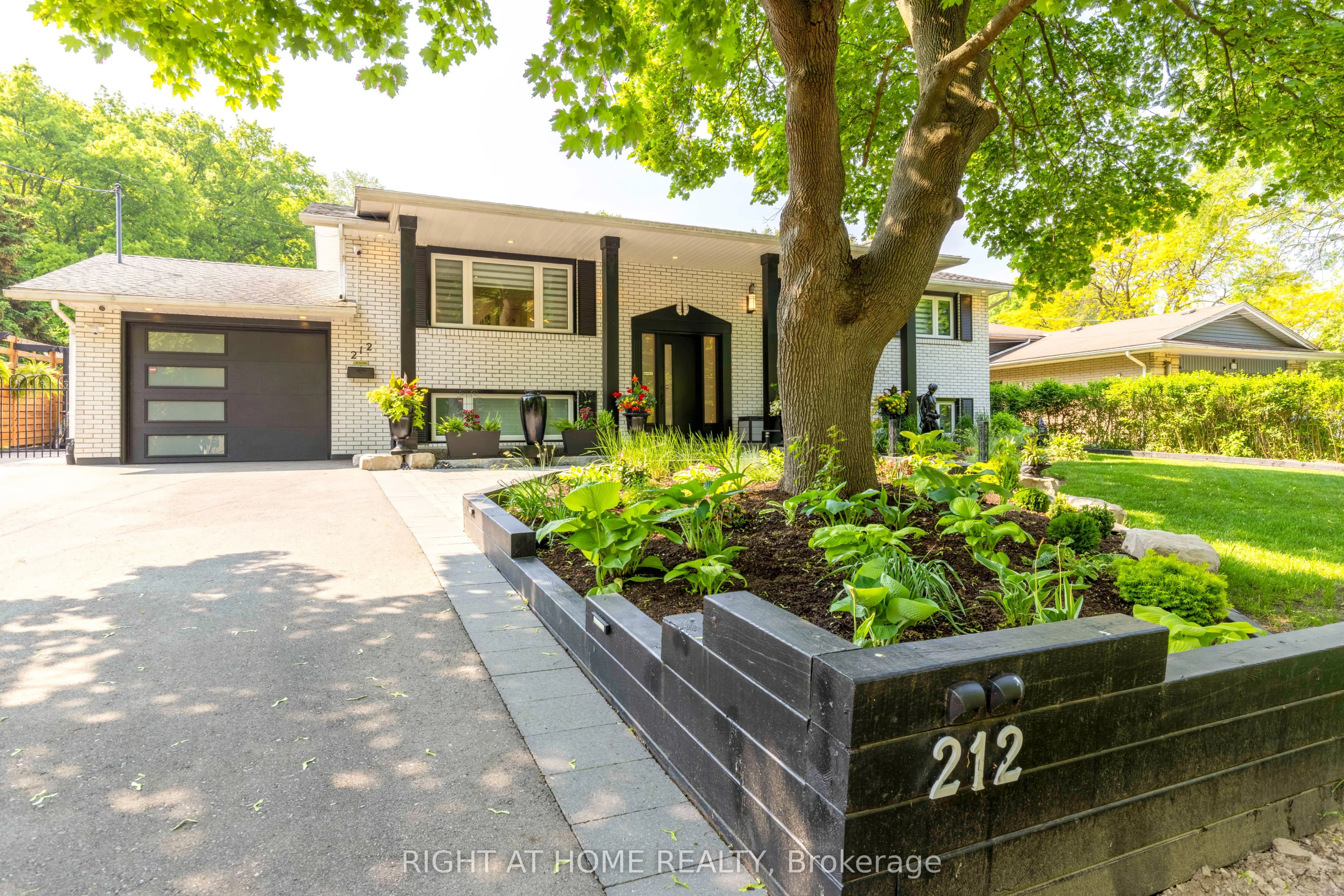 Detached Home For Sale | X12200854