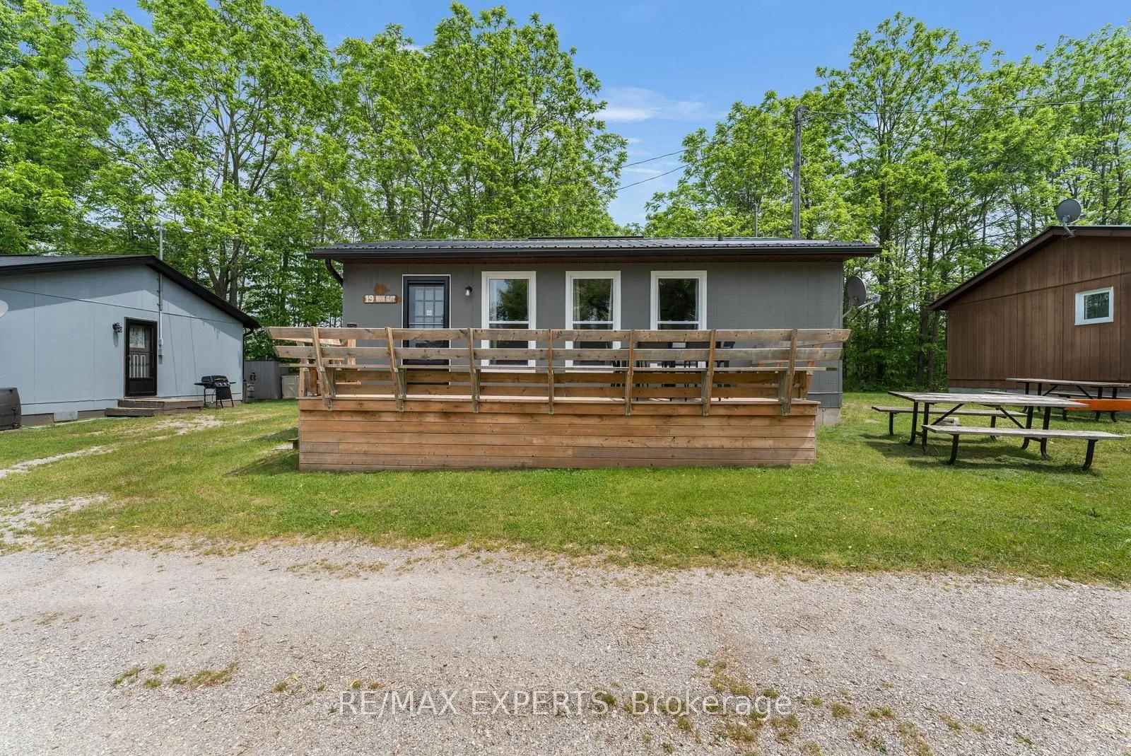 Link Property For Sale | X12242644