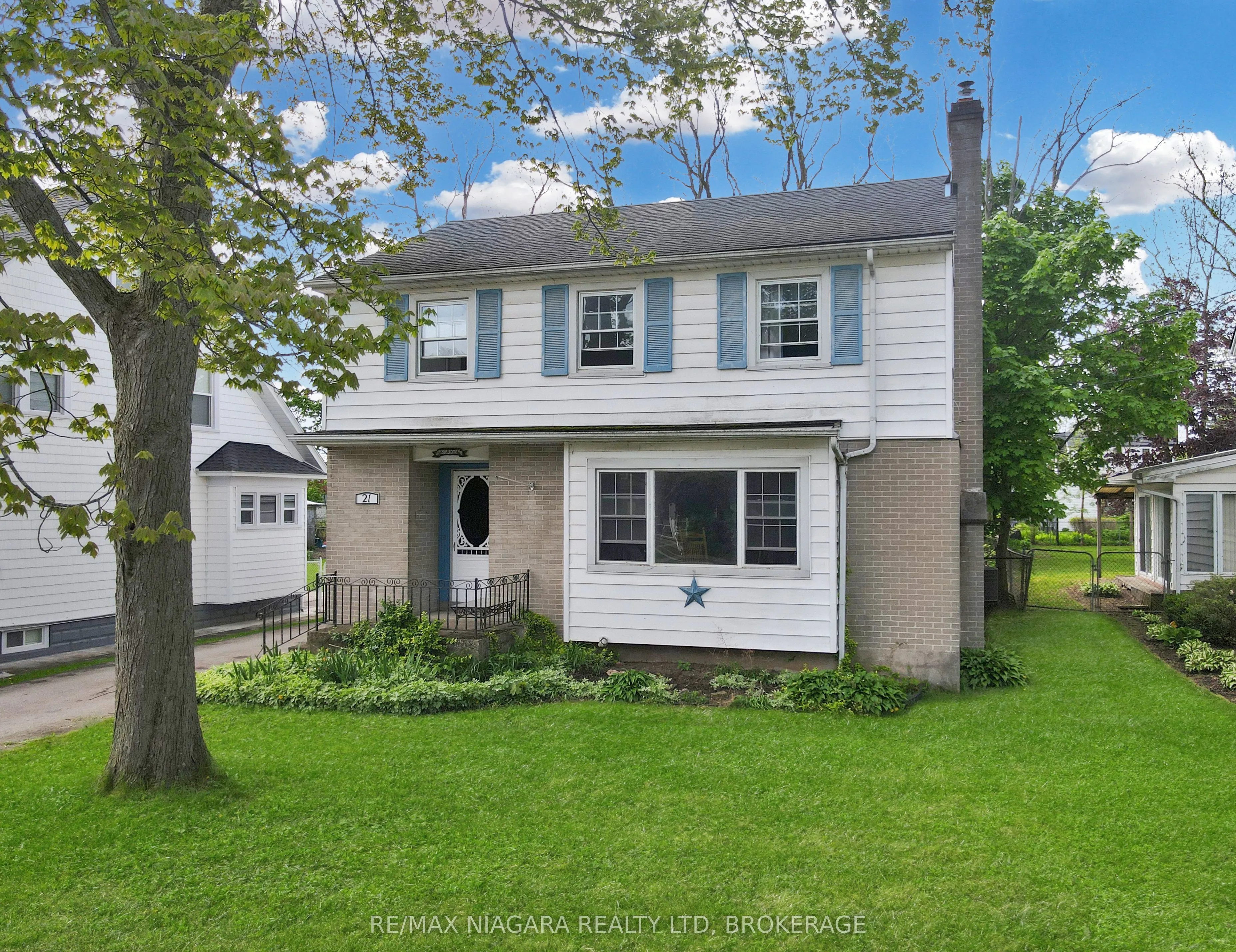 Detached Home For Sale | X12313299