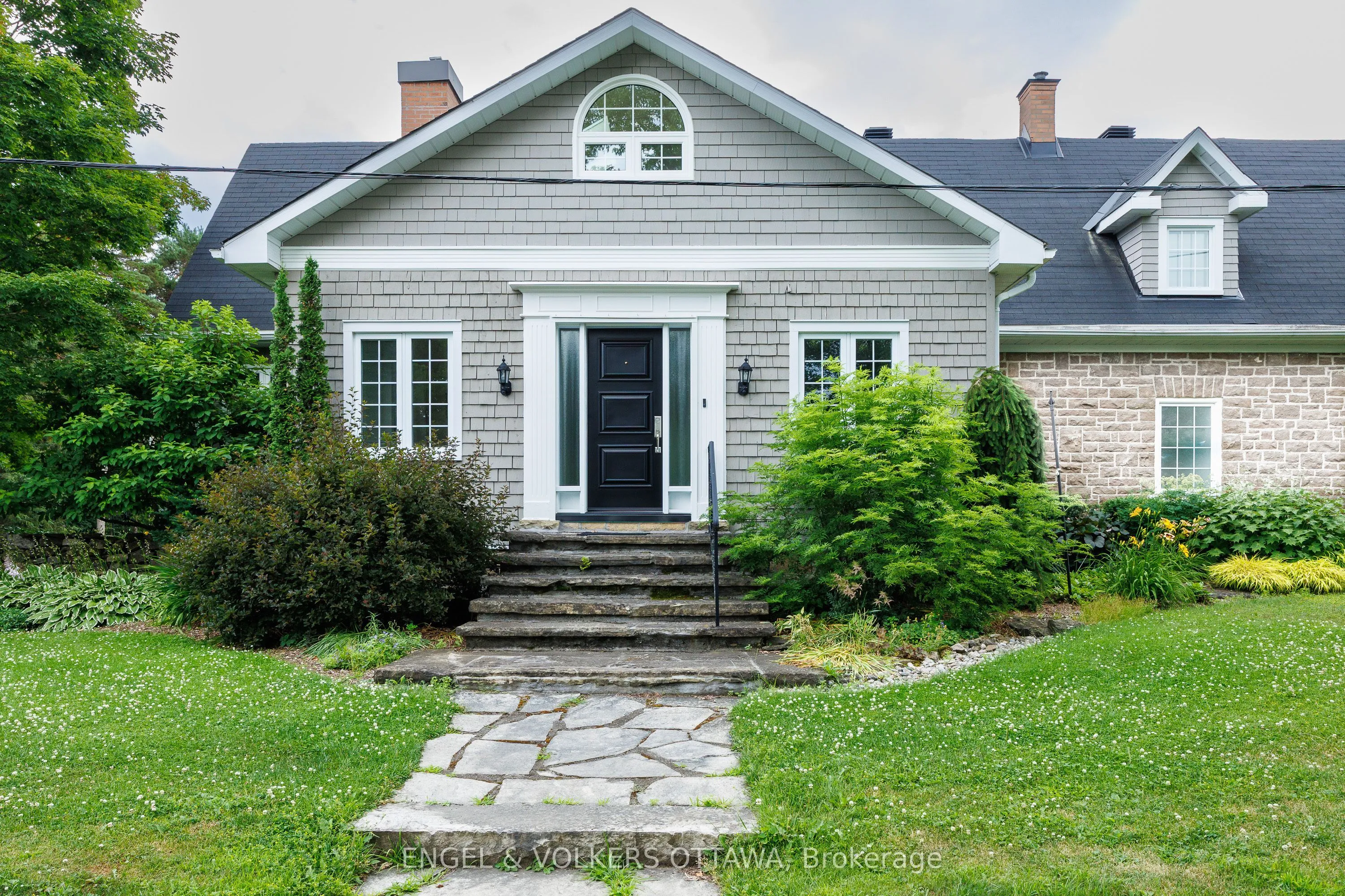 Detached Home For Sale | X12347080