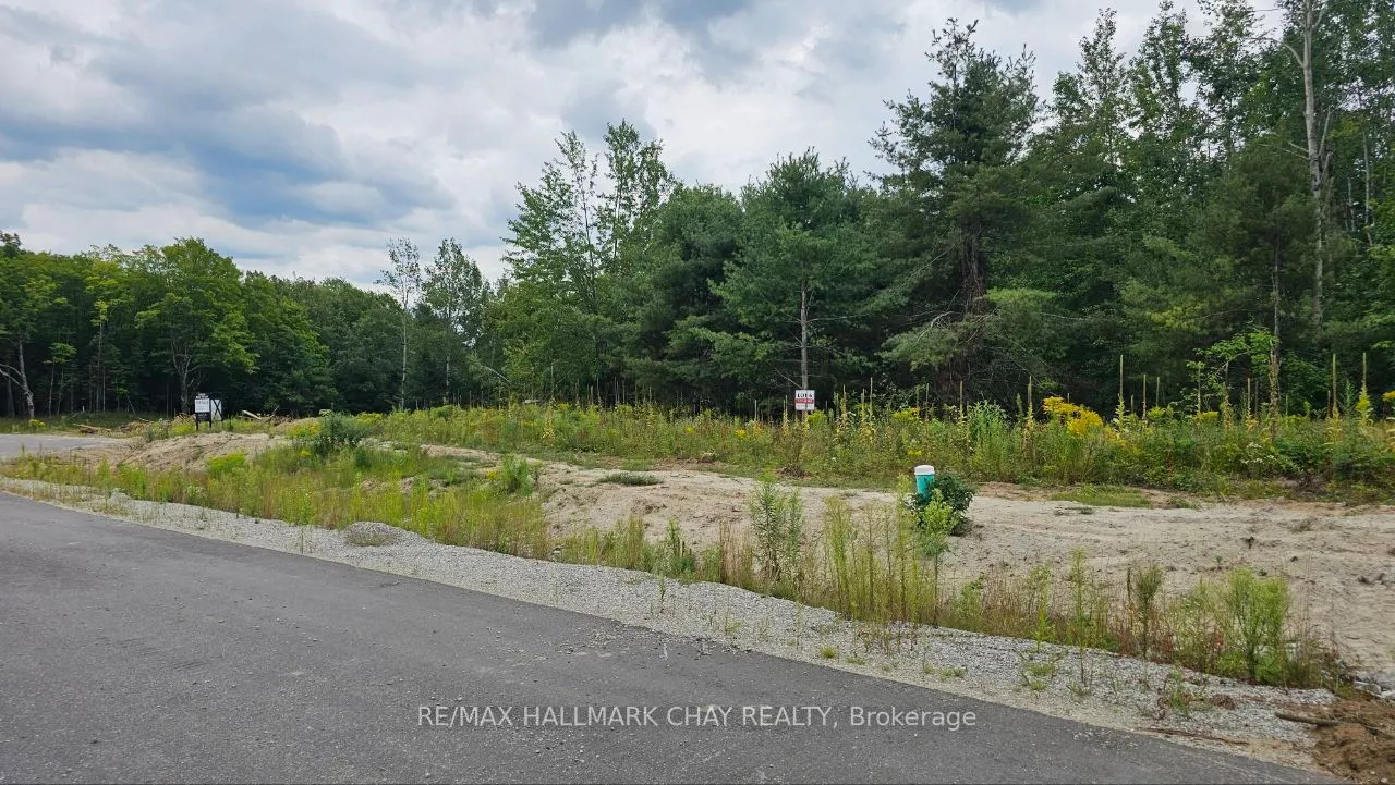Land For Sale | X12383699