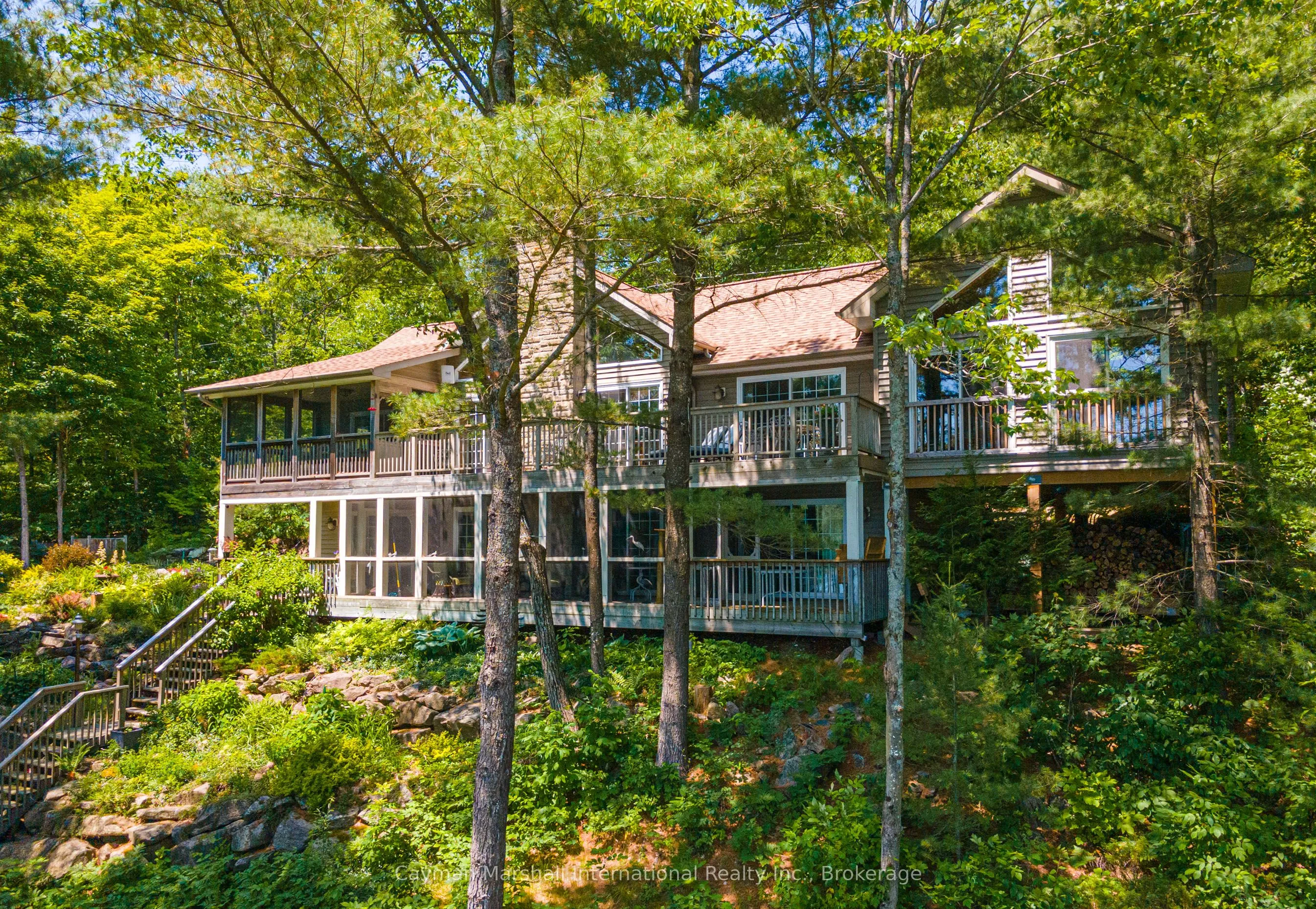 Detached Home For Sale | X12406773